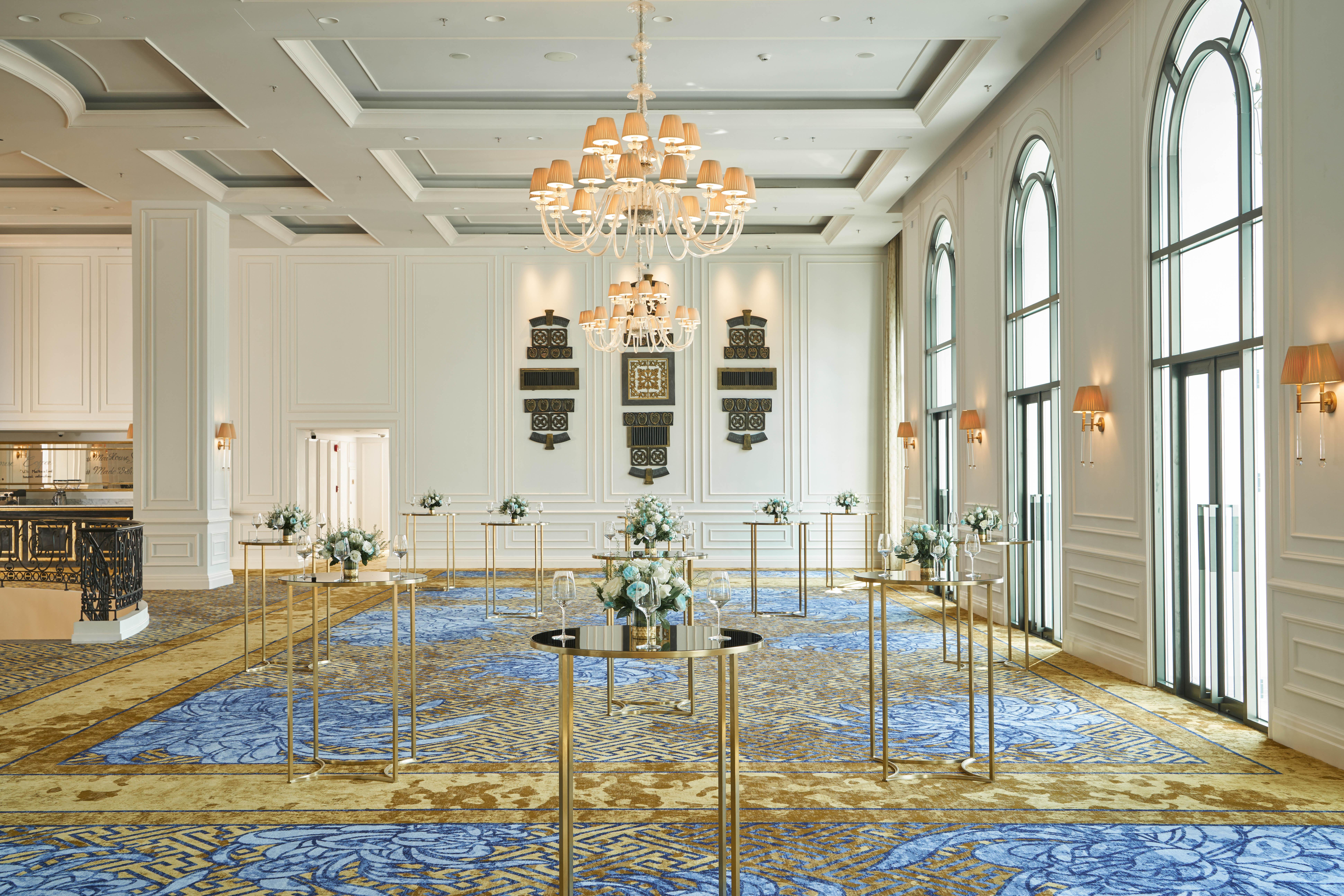Mai House Saigon Hotel Ho Si Minh-város Kültér fotó The interior of the ballroom