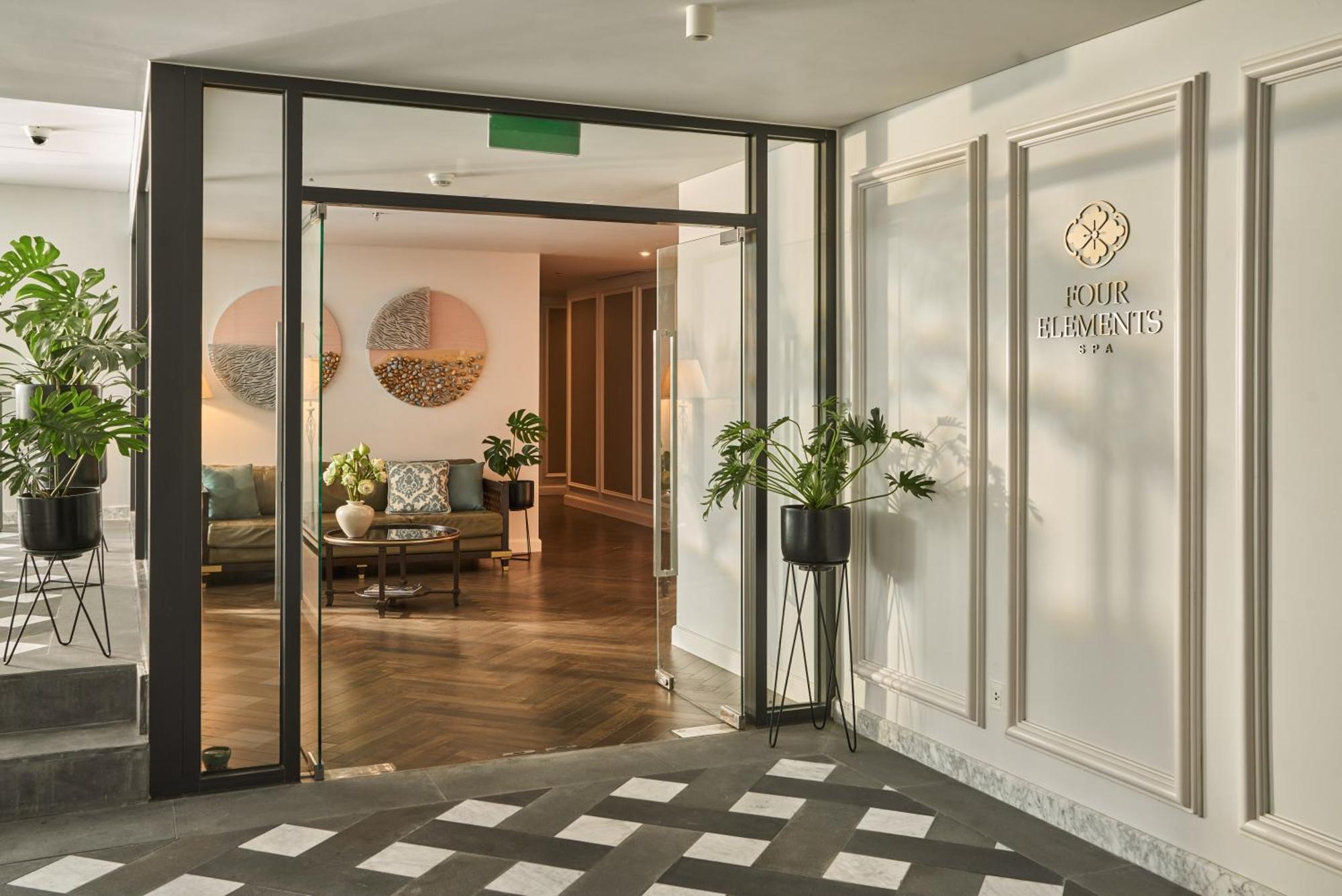 Mai House Saigon Hotel Ho Si Minh-város Kültér fotó Four Seasons Private Residences, London
